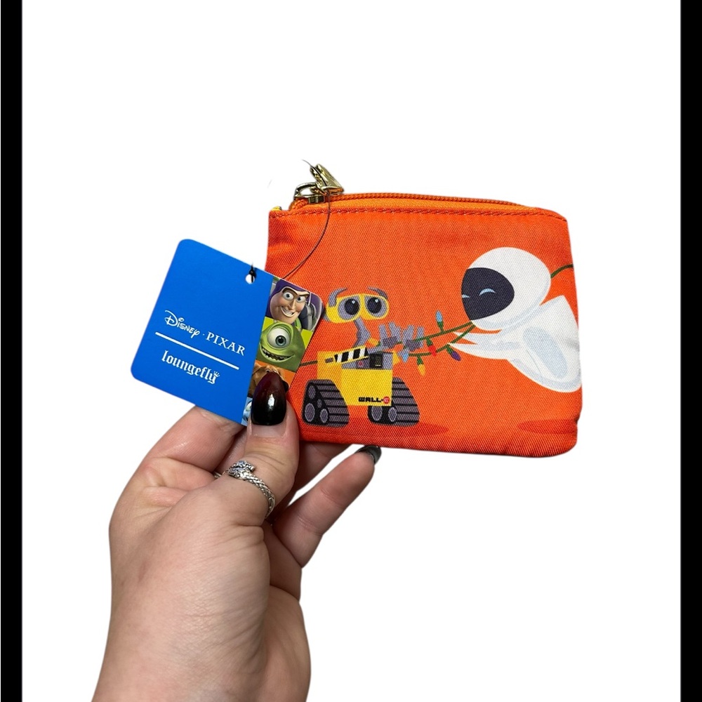NWT Loungefly Disney Pixar Wall-E And Eve Cosmetic Bag Set Of 3 - Picture 12 of 14